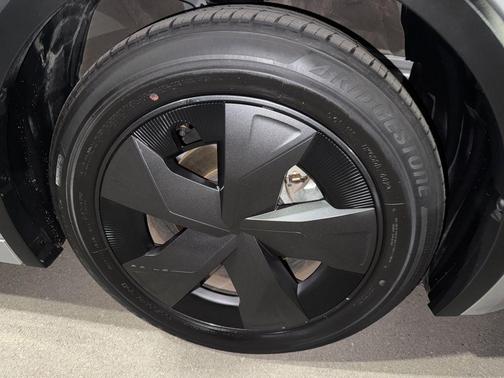 2024 Toyota Prius Limited