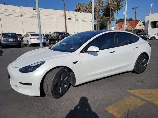 2021 Tesla Model 3 Standard Range Plus
