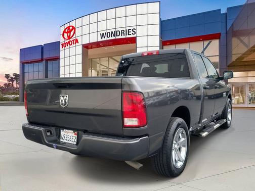 2017 RAM 1500 Express