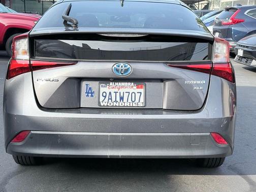 2021 Toyota Prius XLE