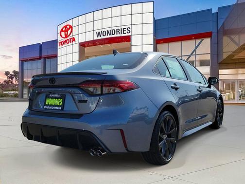 Celestite with Midnight Black Metallic roof 2026 Toyota Corolla XSE