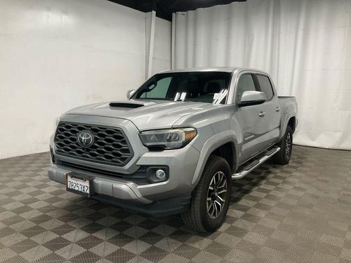 2020 Toyota Tacoma TRD Sport