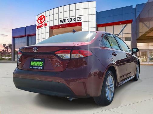 2026 Toyota Corolla Hybrid LE