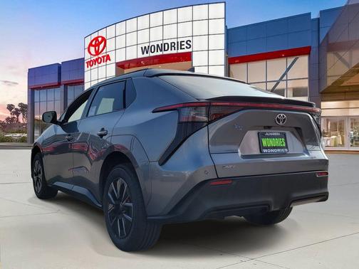 2026 Toyota bZ XLE Plus