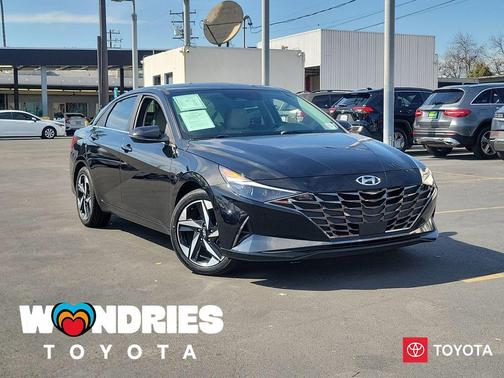 2023 Hyundai ELANTRA HEV Limited