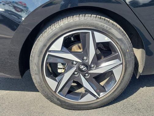 2023 Hyundai ELANTRA HEV Limited