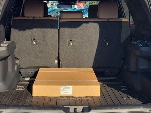 Wind Chill Pearl 2026 Toyota 4Runner Limited