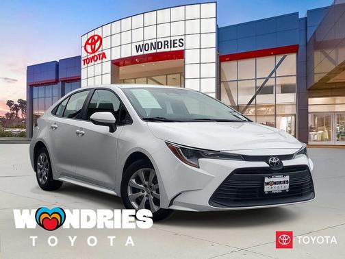 Ice Cap 2024 Toyota Corolla LE