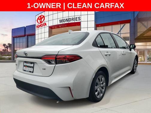 Ice Cap 2024 Toyota Corolla LE