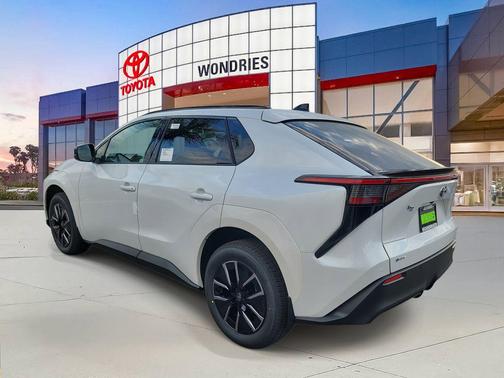 2026 Toyota bZ XLE Plus