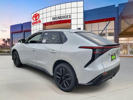 2026 Toyota bZ XLE Plus