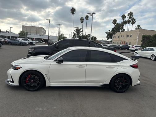 2024 Honda Civic Type R Base