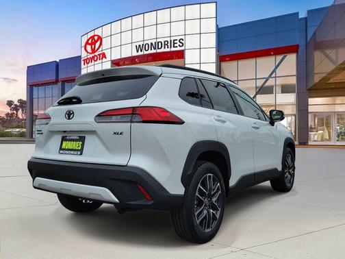 Wind Chill Pearl 2026 Toyota Corolla Cross XLE