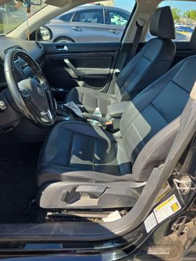 2012 Volkswagen Jetta SportWagen SE