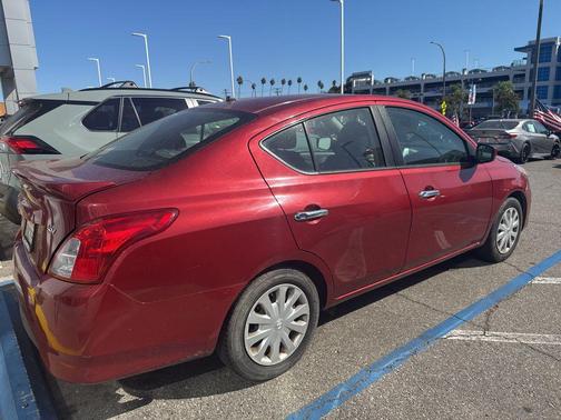 2019 Nissan Versa 1.6 SV