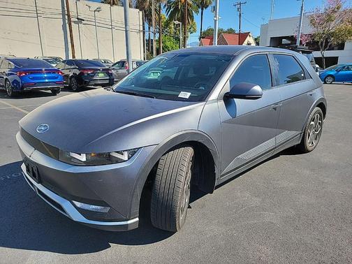 2024 Hyundai IONIQ 5 SEL