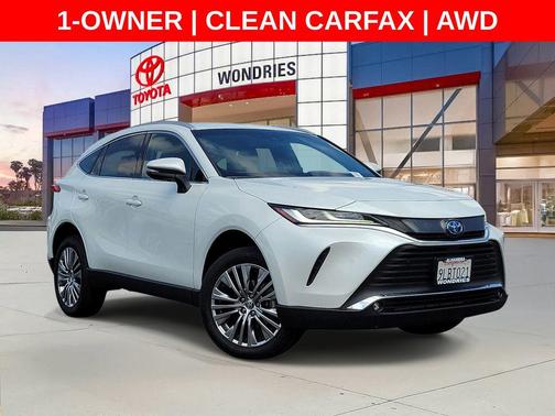Pearl 2024 Toyota Venza XLE