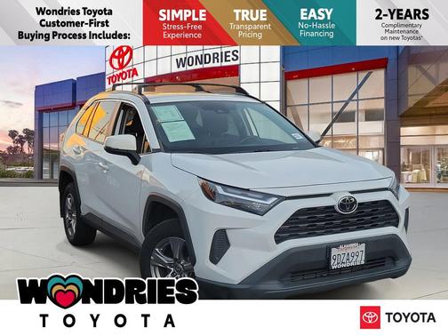 2023 Toyota RAV4 XLE