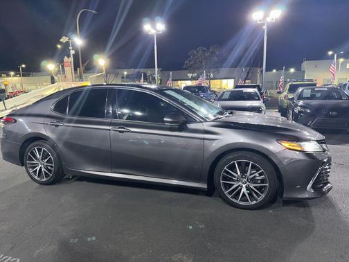 2021 Toyota Camry XLE