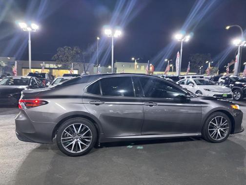 2021 Toyota Camry XLE