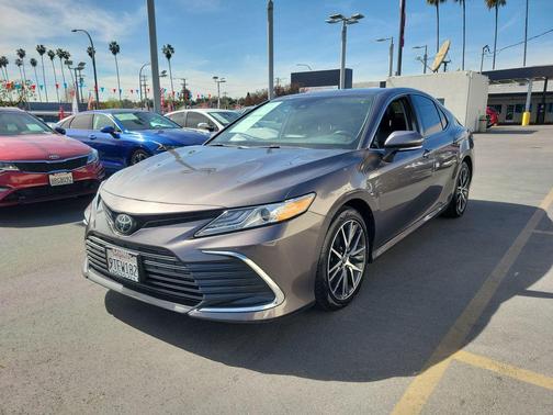 2021 Toyota Camry XLE