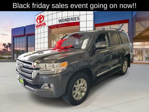 2019 Toyota Land Cruiser Base