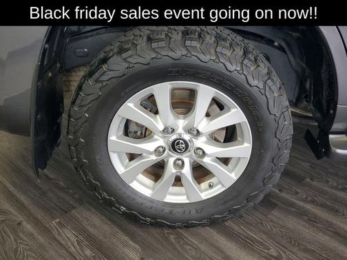 2019 Toyota Land Cruiser Base