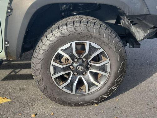 2022 Toyota Tacoma TRD Sport