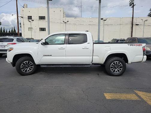 2022 Toyota Tacoma TRD Sport