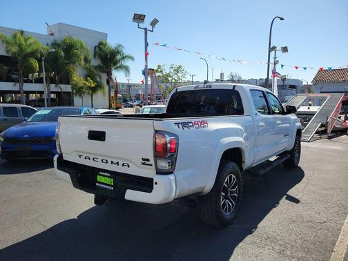 2022 Toyota Tacoma TRD Sport