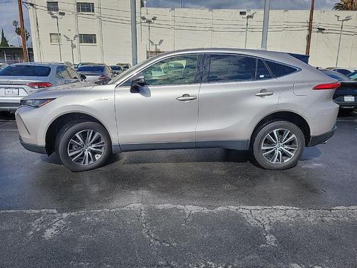 2021 Toyota Venza LE