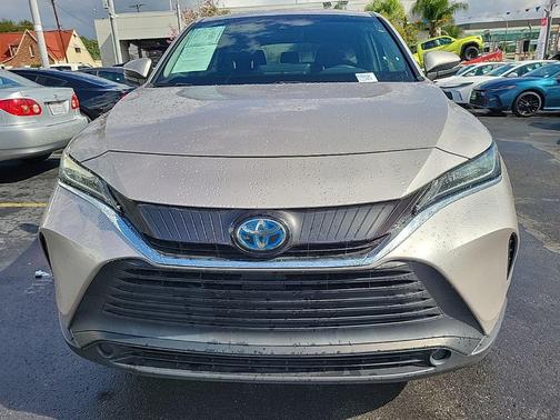 2021 Toyota Venza LE