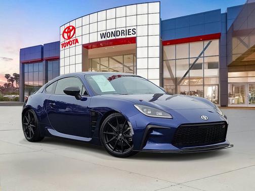2025 Toyota GR86 Premium