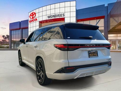 2024 Lexus TX 500h F SPORT Luxury