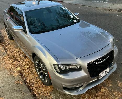 2018 Chrysler 300 S