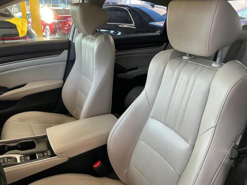 2019 Honda Accord Hybrid EX-L