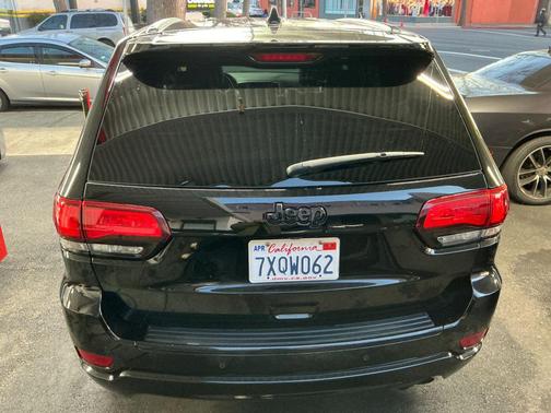 2017 Jeep Grand Cherokee Altitude