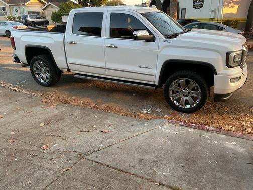 2017 GMC Sierra 1500 Denali