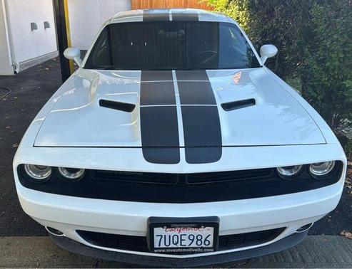 2016 Dodge Challenger SXT