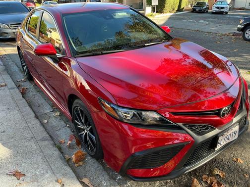 2024 Toyota Camry SE