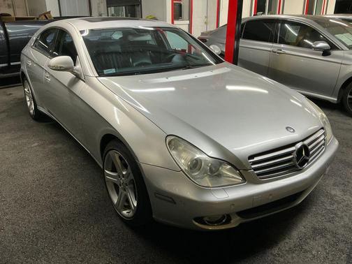 2006 Mercedes-Benz CLS-Class CLS500