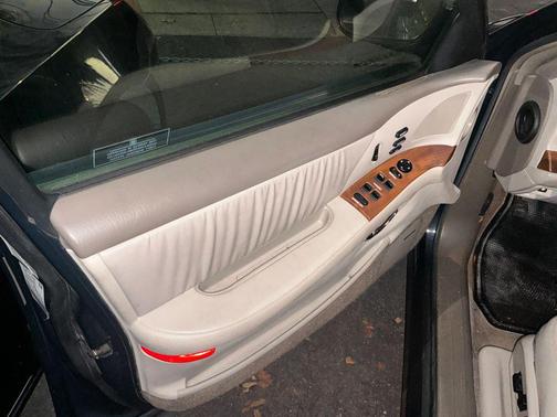 2001 Buick Park Avenue Sedan 4D