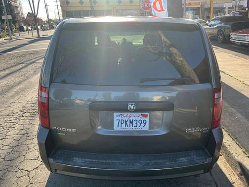 2010 Dodge Grand Caravan SE