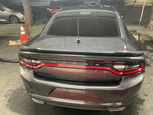 2017 Dodge Charger SE