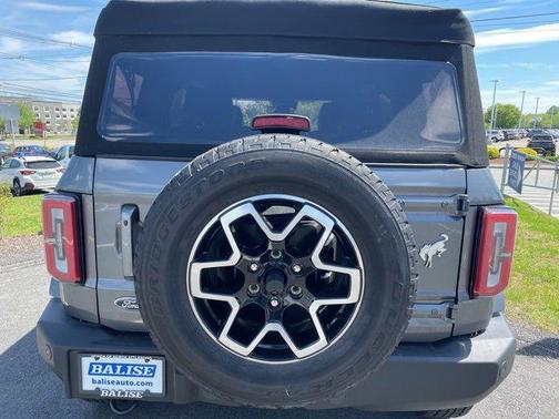 2024 Ford Bronco Outer Banks