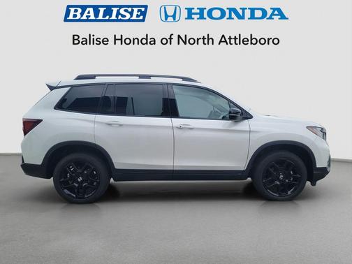 2024 Honda Passport AWD Black