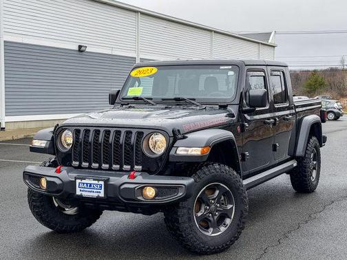 Black Clearcoat 2023 Jeep Gladiator Rubicon