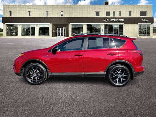 2018 Toyota RAV4 Hybrid SE