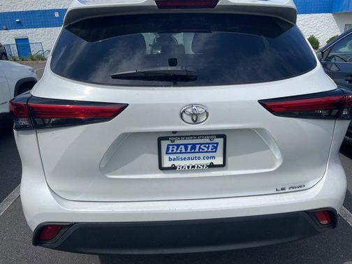 2022 Toyota Highlander LE