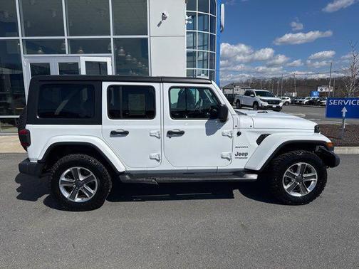 2020 Jeep Wrangler Unlimited Sahara